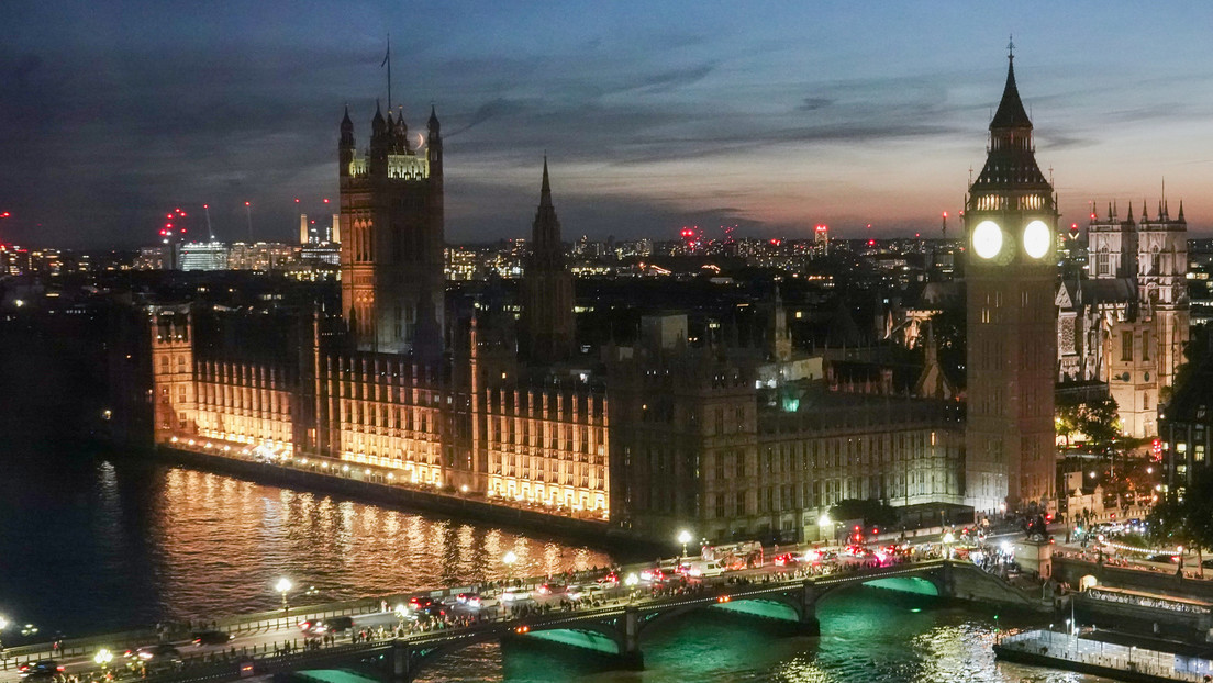 Bericht: Großbritannien bezahlt heimlich YouTube-Influencer für Propaganda und zur Wahlbeeinflussung