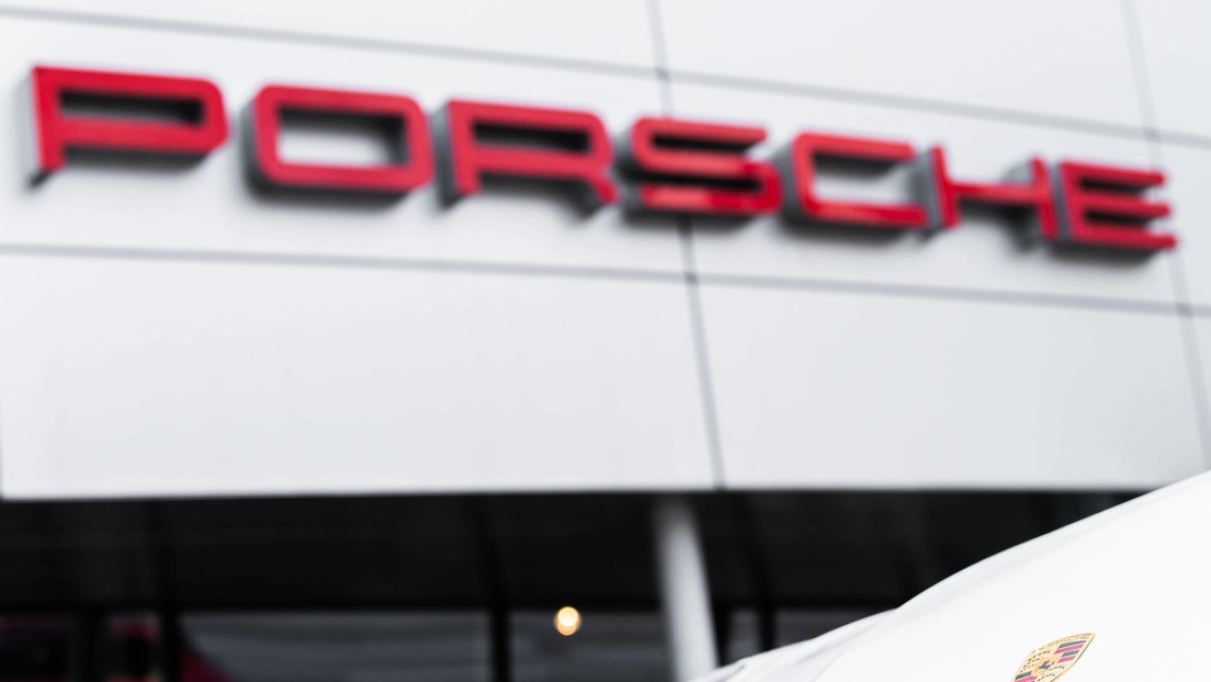 Krisen- und Insolvenzticker: Operativer Gewinn bei Porsche bricht um 91 Prozent ein