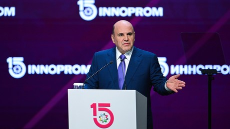 Russischer Ministerpräsident meldet wesentlichen Anstieg der Drohnenproduktion