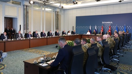 Kiew lehnt Istanbul und Frieden ab