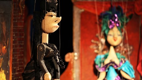 Mega-Projekt: Moskau organisiert erste internationale Schule für Puppenspieler