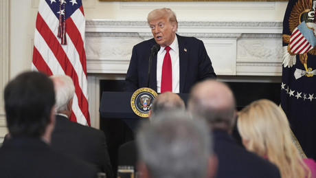 Liveticker Ukraine-Krieg: Trump kündigt sofortige Waffenlieferungen an Kiew an