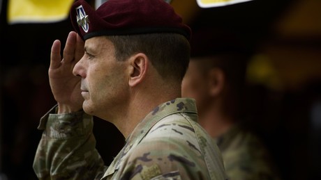 Befehlshaber der US-Armee in Europa droht mit Vernichtung Kaliningrads