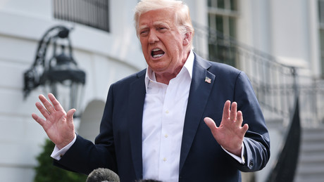 Fall Epstein: Trump ordnet Freigabe der Geschworenenprotokolle an und verklagt Wall Street Journal