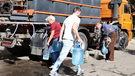 Völkermord und Kriegsverbrechen: Dramatische Wassernot in Donezk und ihre Ursachen