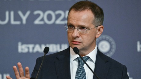 Liveticker Ukraine-Krieg – Medinski: Kriegsgefangenenaustausch in naher Zukunft vereinbart