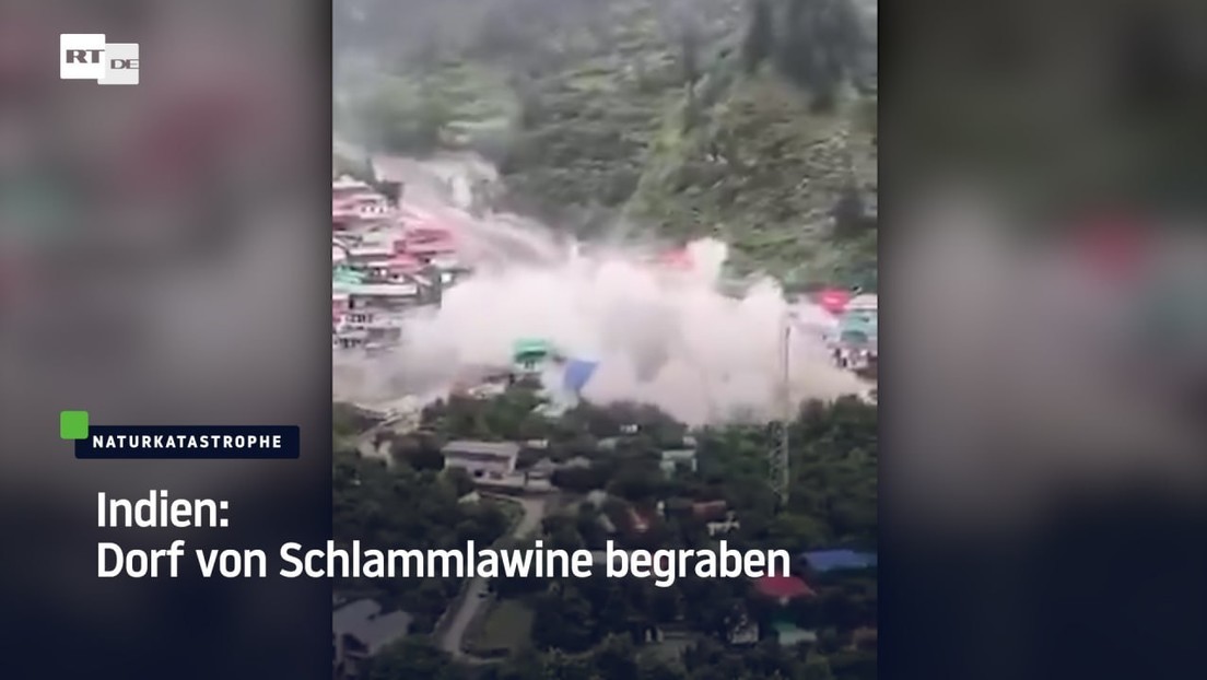 Indien: Dorf von Schlammlawine begraben