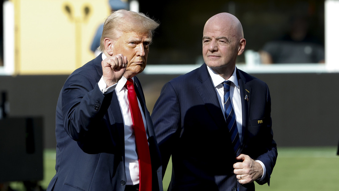 Schweiz könnte FIFA-Chef zur Rettung der Zollgespräche mit Trump einsetzen