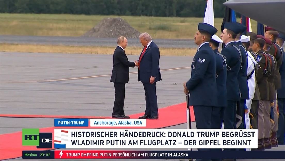 Historischer Händedruck in Alaska: Trump und Putin beginnen Verhandlungen