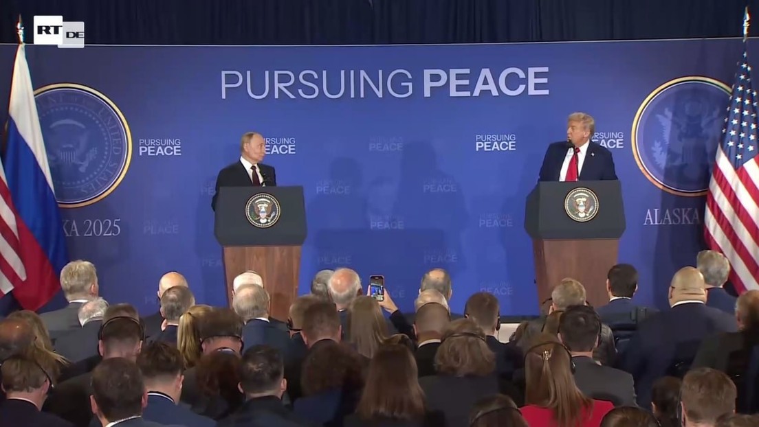 Alaska-Gipfel: Gemeinsame Pressekonferenz von Putin und Trump