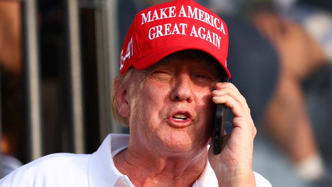 Bloomberg: Trump und Orbán diskutieren EU-Mitgliedschaft der Ukraine
