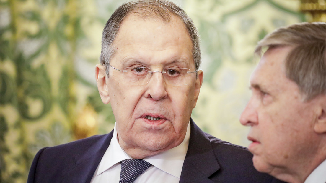 Lawrow: Russland hält Selenskij für "De-facto-Anführer des Regimes" in Kiew