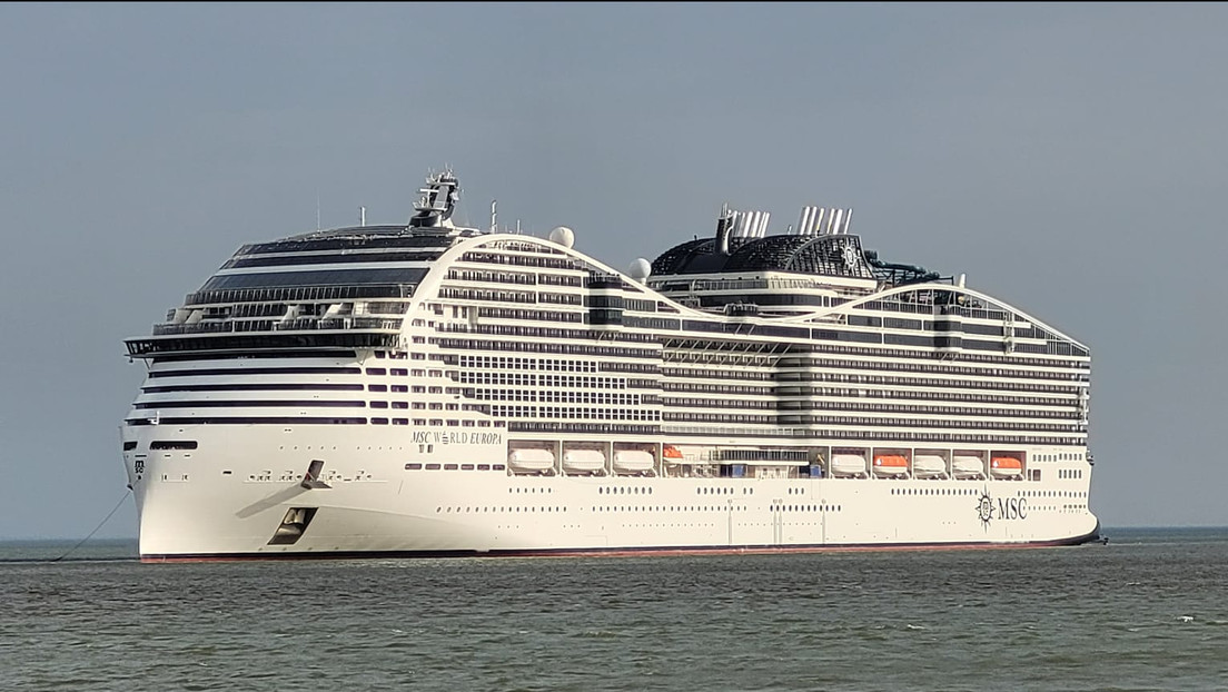 Kreuzfahrtschiff vor Italiens Küste havariert