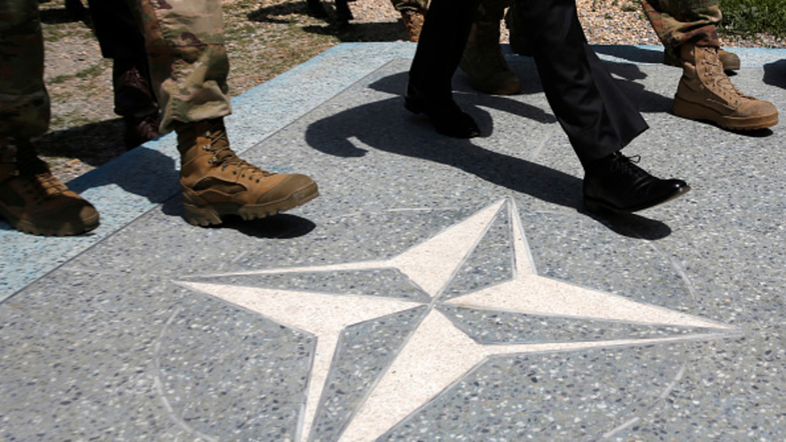 Jeffrey Sachs: "NATO hätte bereits 1990 aufgelöst werden sollen"   