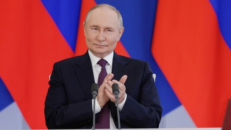 Gab es das schon mal? Bild löscht Fake News über angebliche Putin-Tochter