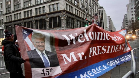 Risse in der Fassade – Trumps Rückhalt bröckelt