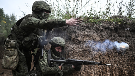 Liveticker Ukraine-Krieg: Nikanorowka und Suworowo bei Pokrowsk befreit