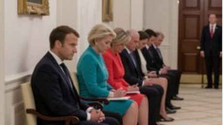 Warten im Weißen Haus