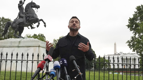 Liveticker Ukraine-Krieg: Selenskij will Frage der Territorien ausschließlich mit Putin besprechen