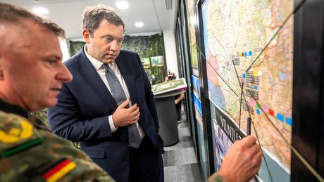 Klingbeil stellt Spar-Ultimatum und deutet Entsendung der Bundeswehr in die Ukraine an