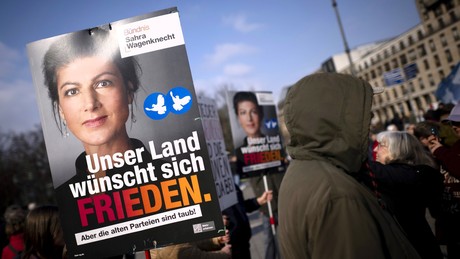 Wagenknecht zu NATO-Militär in der Ukraine: "Absurd – das war die Ursache des Krieges"