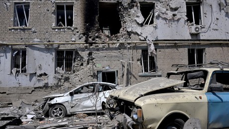Liveticker Ukraine-Krieg: USA genehmigen die Lieferung von 3.300 ERAM-Raketen an Kiew