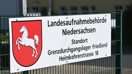 Friedland: Hat ein Ausreisepflichtiger ein Mädchen vor den Zug gestoßen?
