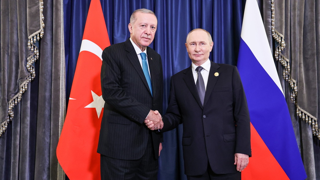 Erdoğan: Putin und Selenskij noch nicht bereit zu einem Treffen