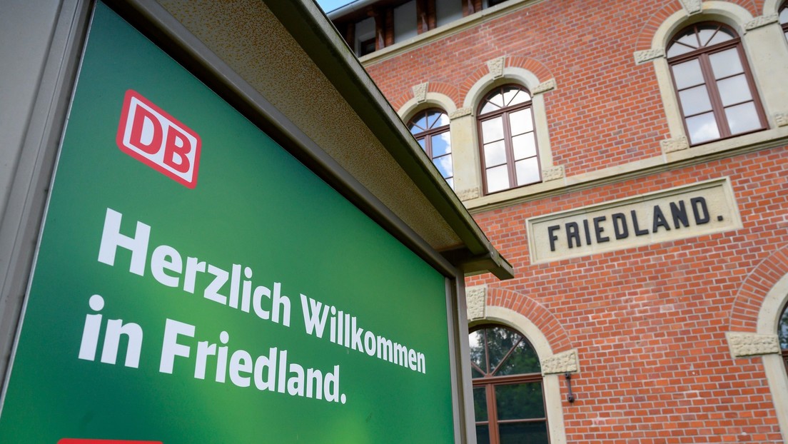 Friedland: Der Ausreisepflichtige, das Mädchen und die NGOs