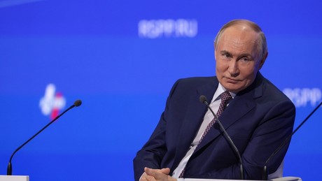 Bei Treffen in Moskau: Putin bietet Selenskij persönliche Sicherheitsgarantie an