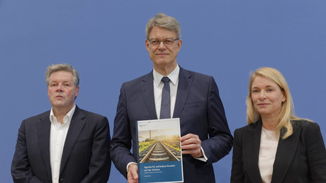 Neues Konzept: Bahn senkt ihre Pünktlichkeitsziele weiter