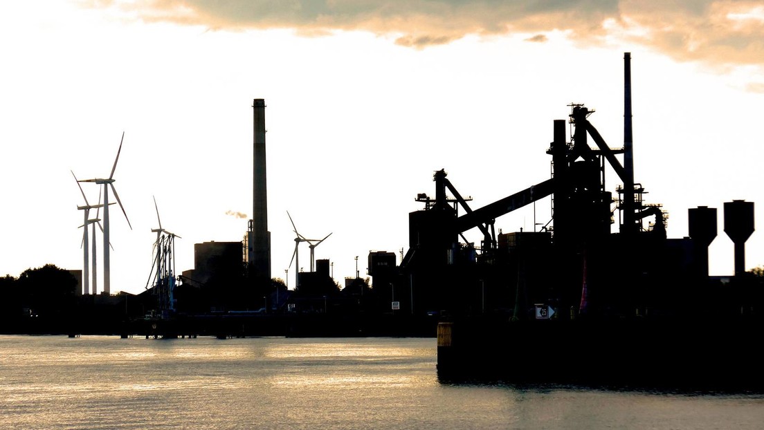 Einbruch beim produzierenden Gewerbe - Kehrtwende nicht in Sicht