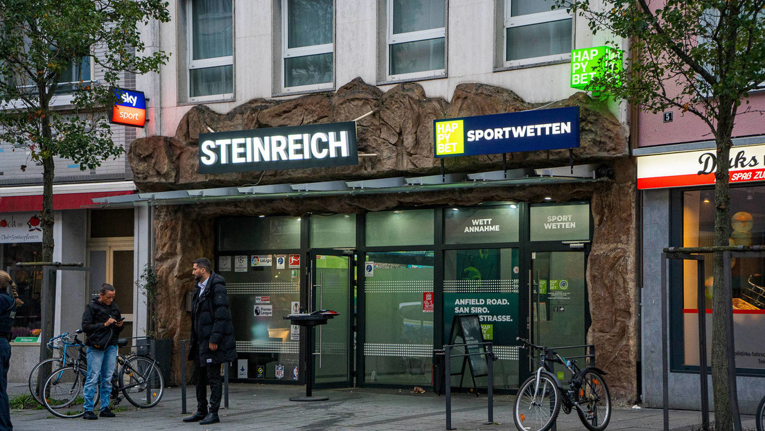 Schüsse auf dem Marktplatz von Gießen: Mehrere Verletzte – Täter noch auf der Flucht