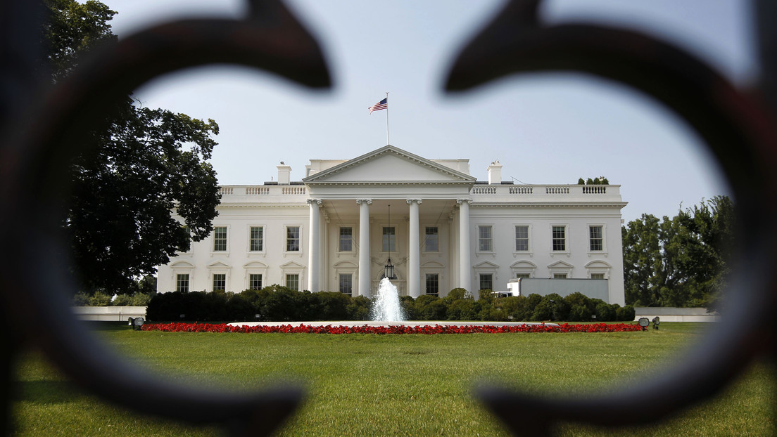 Medien: Washington gibt zu, Kiew stärker unter Druck zu setzen als Moskau