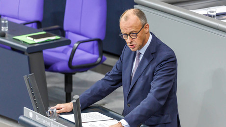 Nazi-Narrative: Merz verbreitet im Reichstag die Propaganda des BND