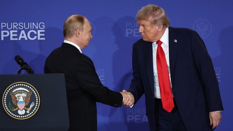 EU-Außenbeauftragte Kallas: Putins Reise nach Ungarn ist "nicht schön"