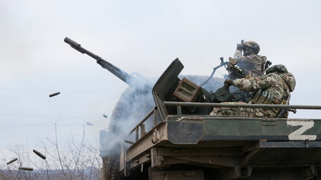 Liveticker Ukraine-Krieg: Russische Flugabwehr zerstört in der Nacht über hundert Drohnen