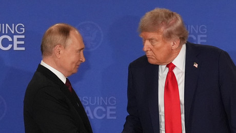 Liveticker Ukraine-Krieg: Trump will Putin erst nach gesichertem Deal treffen