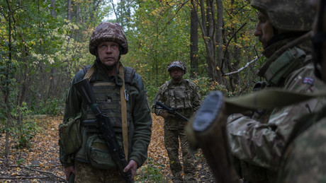 Russisches Militär kesselt mehr als 10.000 ukrainische Soldaten ein