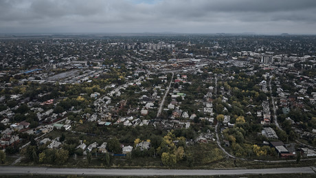 Liveticker Ukraine-Krieg: Putin ordnet Zugang ausländischer Medien zu eingeschlossenen Truppen an