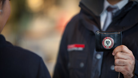 Rekordzahl an Sozialbetrugsfällen in Österreich - fast 75 Prozent Ausländer