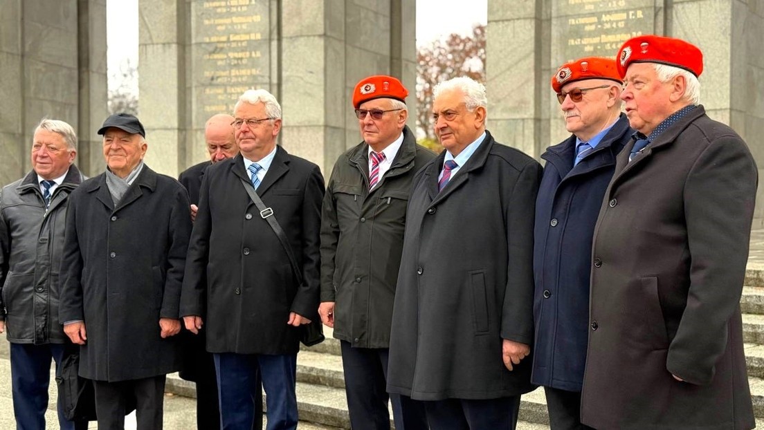 Kriegsdenkmäler: Botschafter Netschajew warnt deutsche Behörden vor "Weg des Vandalismus"
