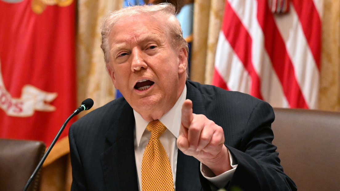 Bericht: Trump wird Sanktionspaket gegen Moskau unter einer Bedingung unterzeichnen