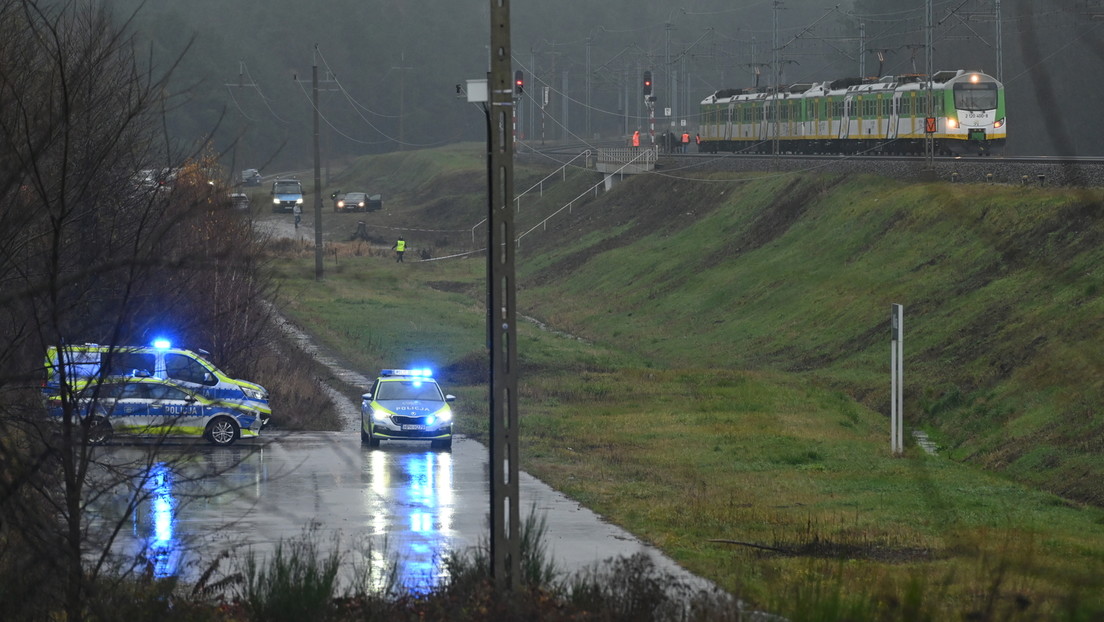 Polen beschuldigt russische Geheimdienste der Eisenbahnsprengung