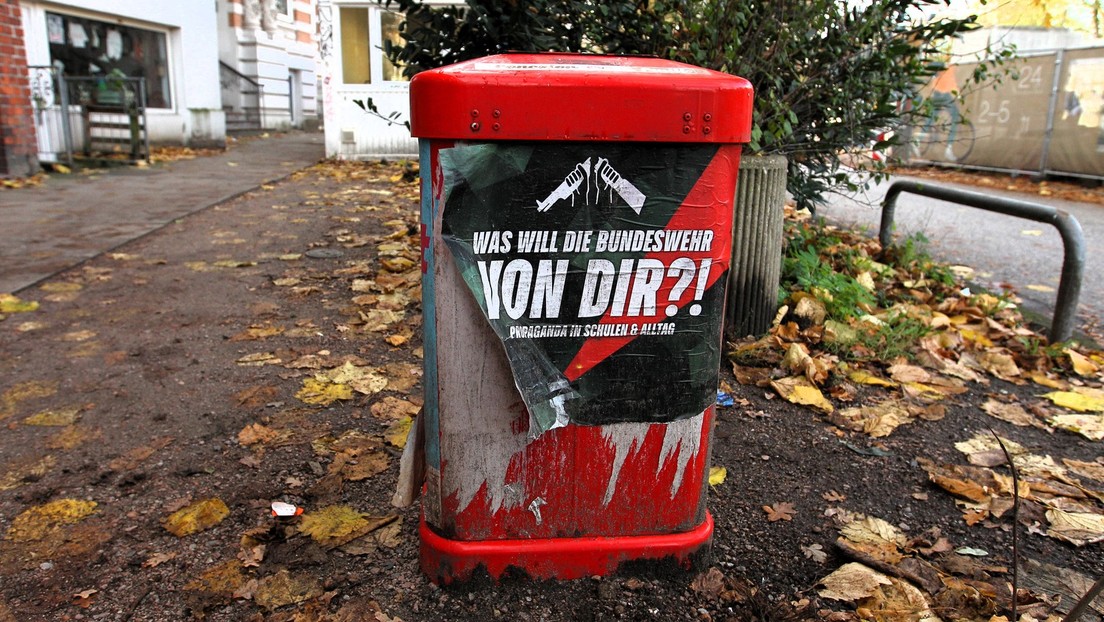 Gegen "Drill, Gehorsam und Töten": Initiative plant bundesweite Schulstreiks gegen Wehrpflicht