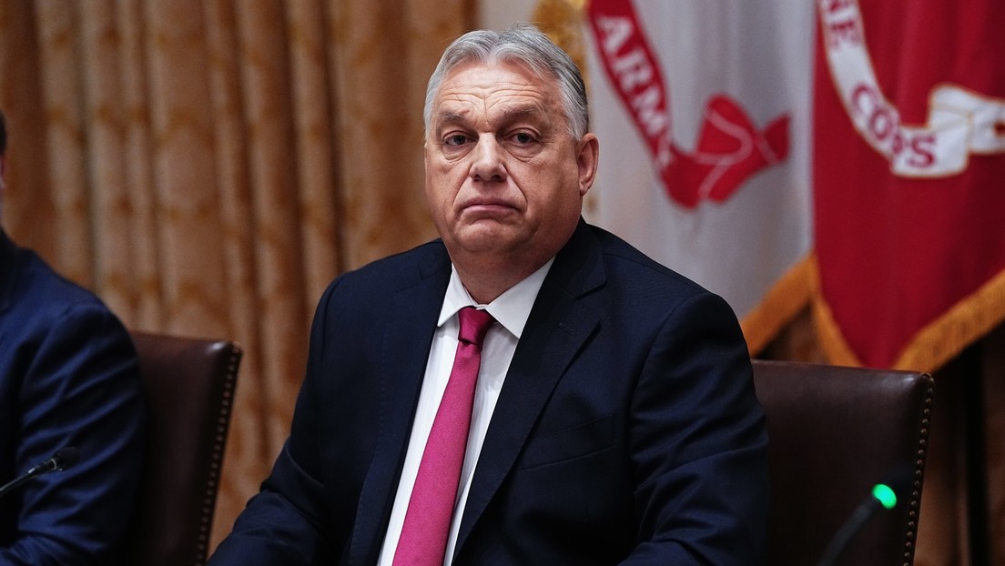 Liveticker Ukraine-Verhandlungen – Viktor Orban zu Gesprächen in Moskau eingetroffen