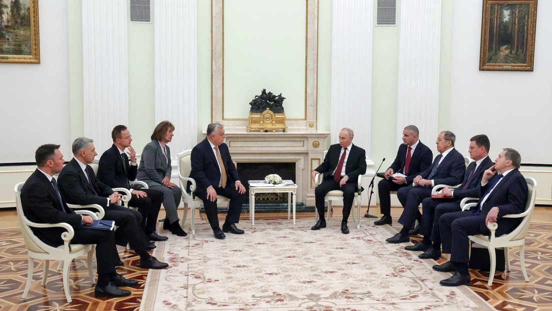 Liveticker Ukraine-Verhandlungen – Putin und Orbán verhandeln im Kreml