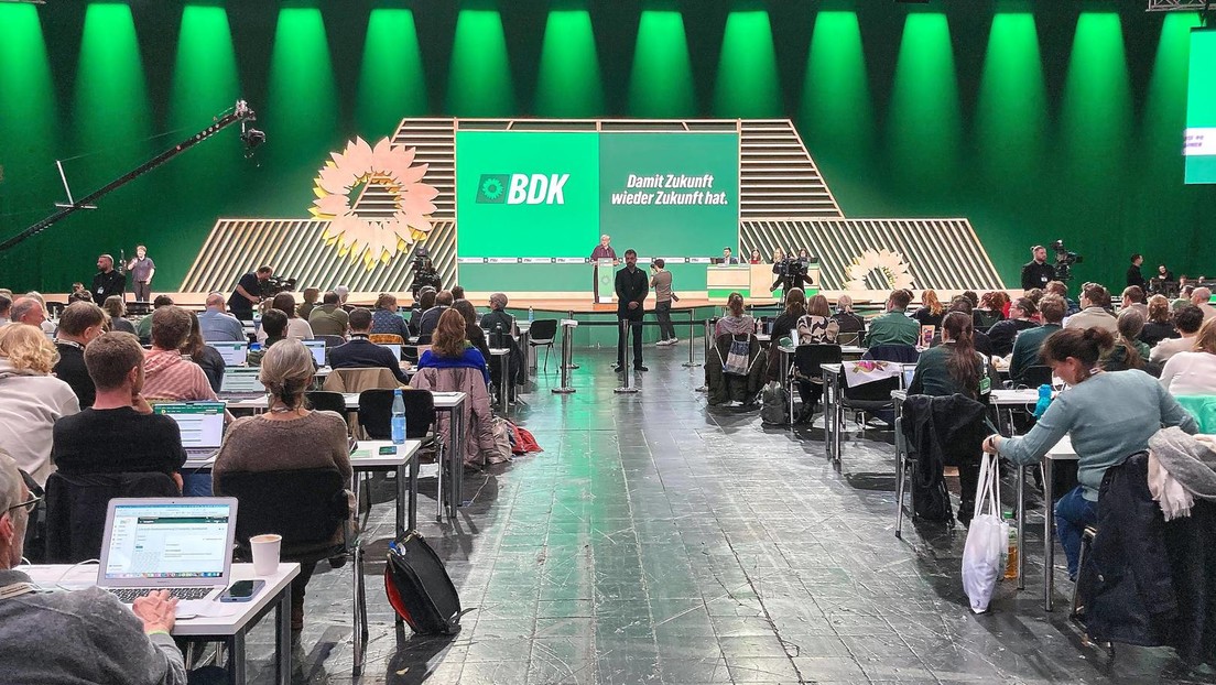 51. Parteitag: Grüne für Taurus-Lieferung an die Ukraine ‒ gegen "Pakt mit Kriegsverbrecher Putin"