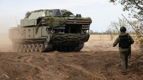 Liveticker Ukraine-Krieg: Russische Luftabwehr zerstört in der Nacht 164 gegnerische Drohnen