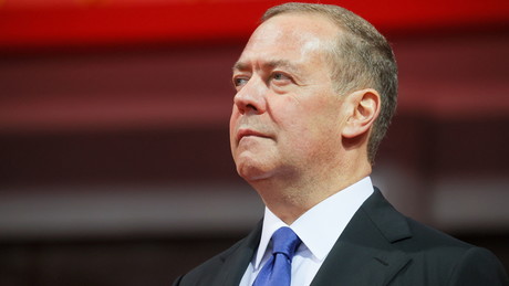 Medwedew: Je mehr der Westen für Kiew ausgibt, desto mehr Gebiete werden russisch